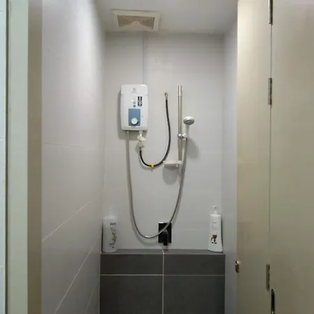 Pintarman Express @ Miri Times Square Apartment Exterior photo
